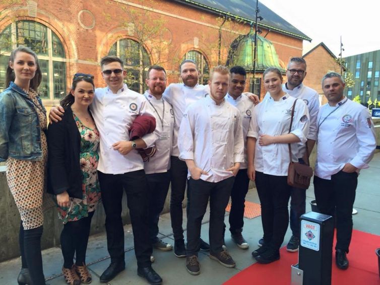 11061711_10153221902675073_5115831875351260397_n