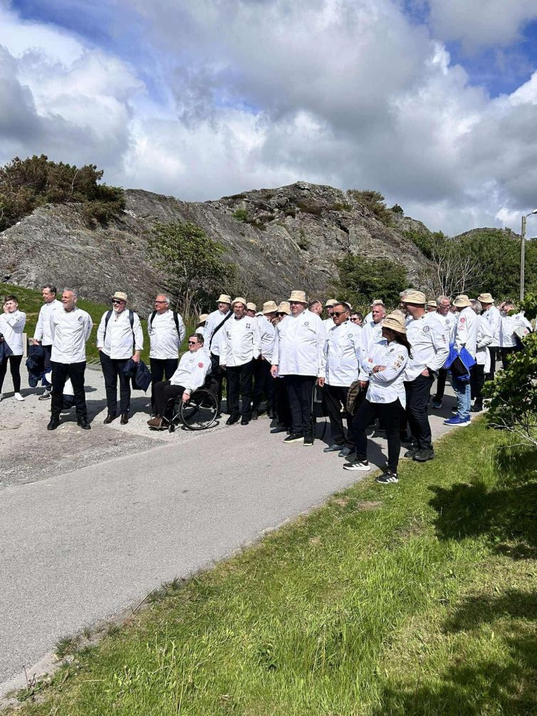 138809b933986ae01deacddf992de1f0